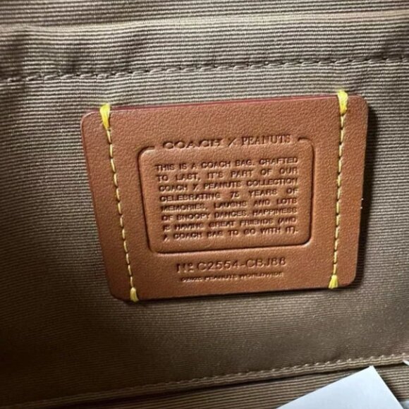 NWT Coach X Peanuts Teri Shoulder Bag In Signature Canvas With Snoopy Print - Picture 10 of 12